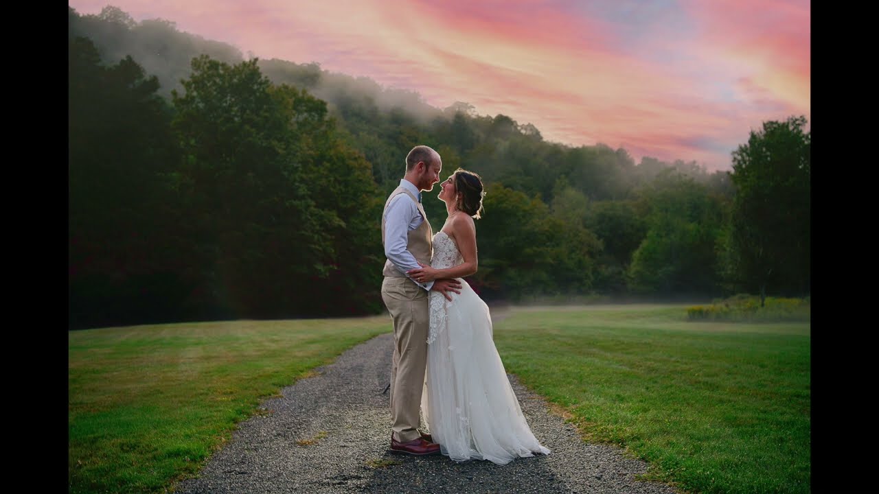 Weddings at Full Moon Resort in the Catskills