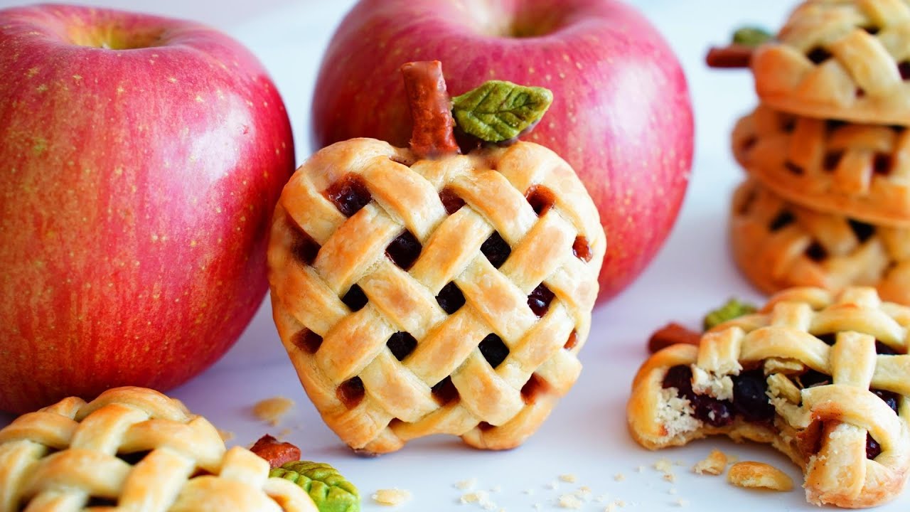 Если вы хотите особенный яблочный пирог, обязательно приготовьте его. 🍎Очень вкусно🤤
