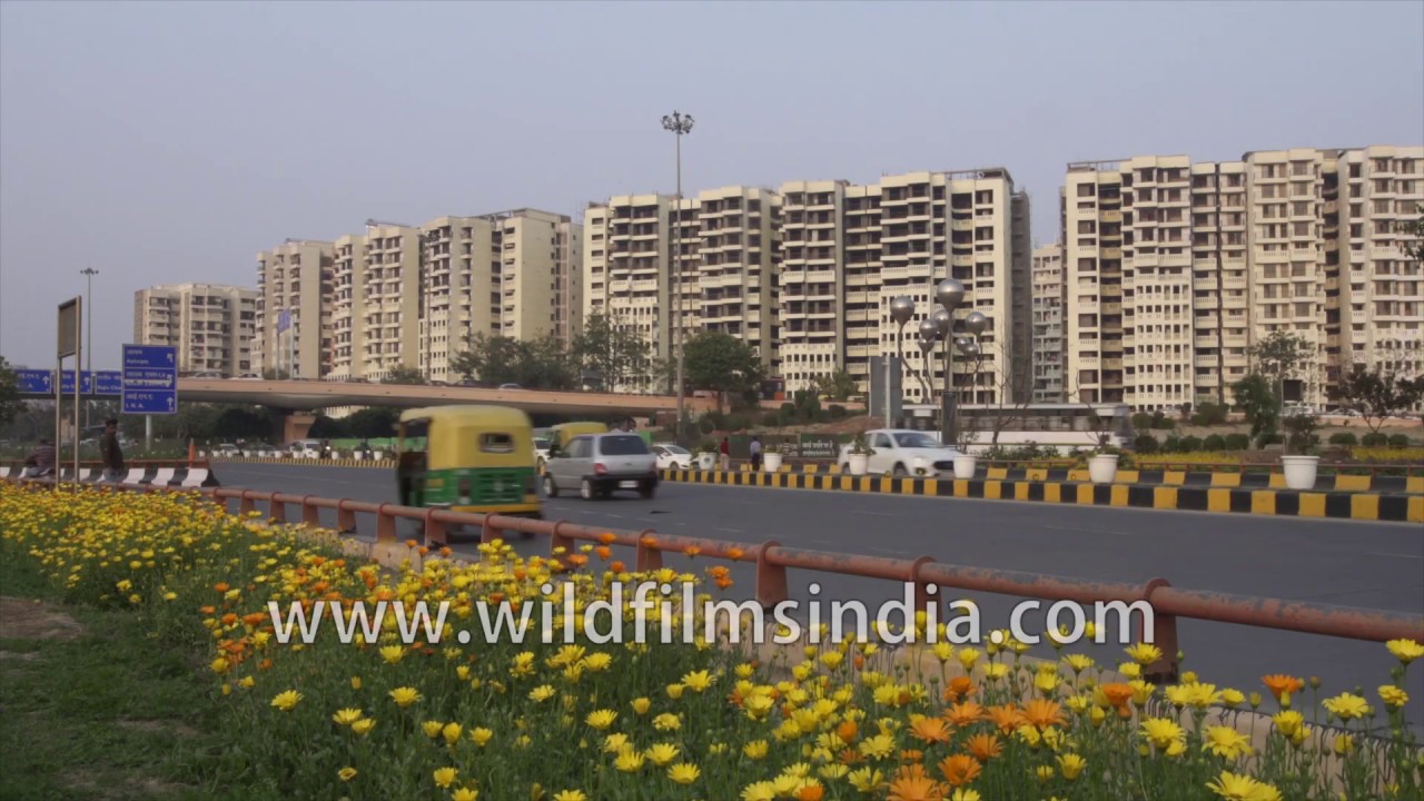 Delhi AIIMS flyover traffic - Time lapse from day to night
