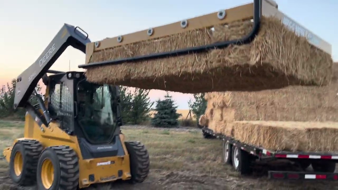 Tube*line Accumul8+(2) Grabber, Straw bale 10 pack loader/stacker.