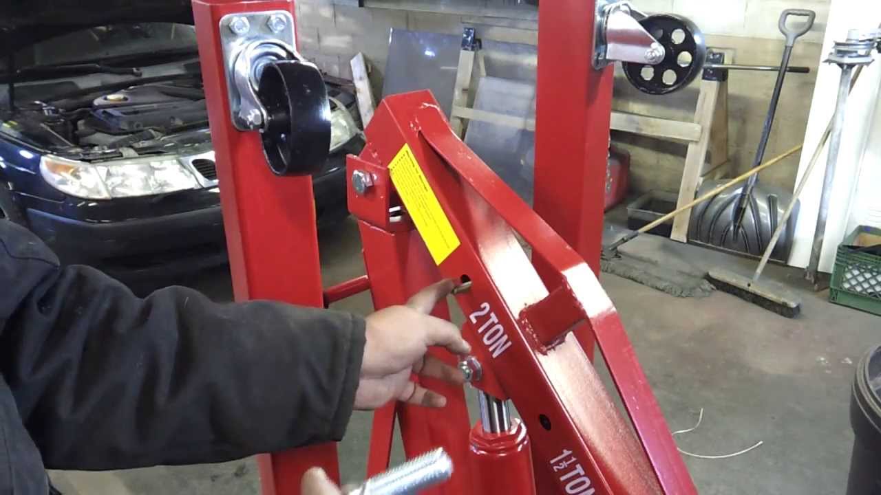 Pep Boys Big Red 2 Ton Engine Hoist - Experience - Part 2 of 3