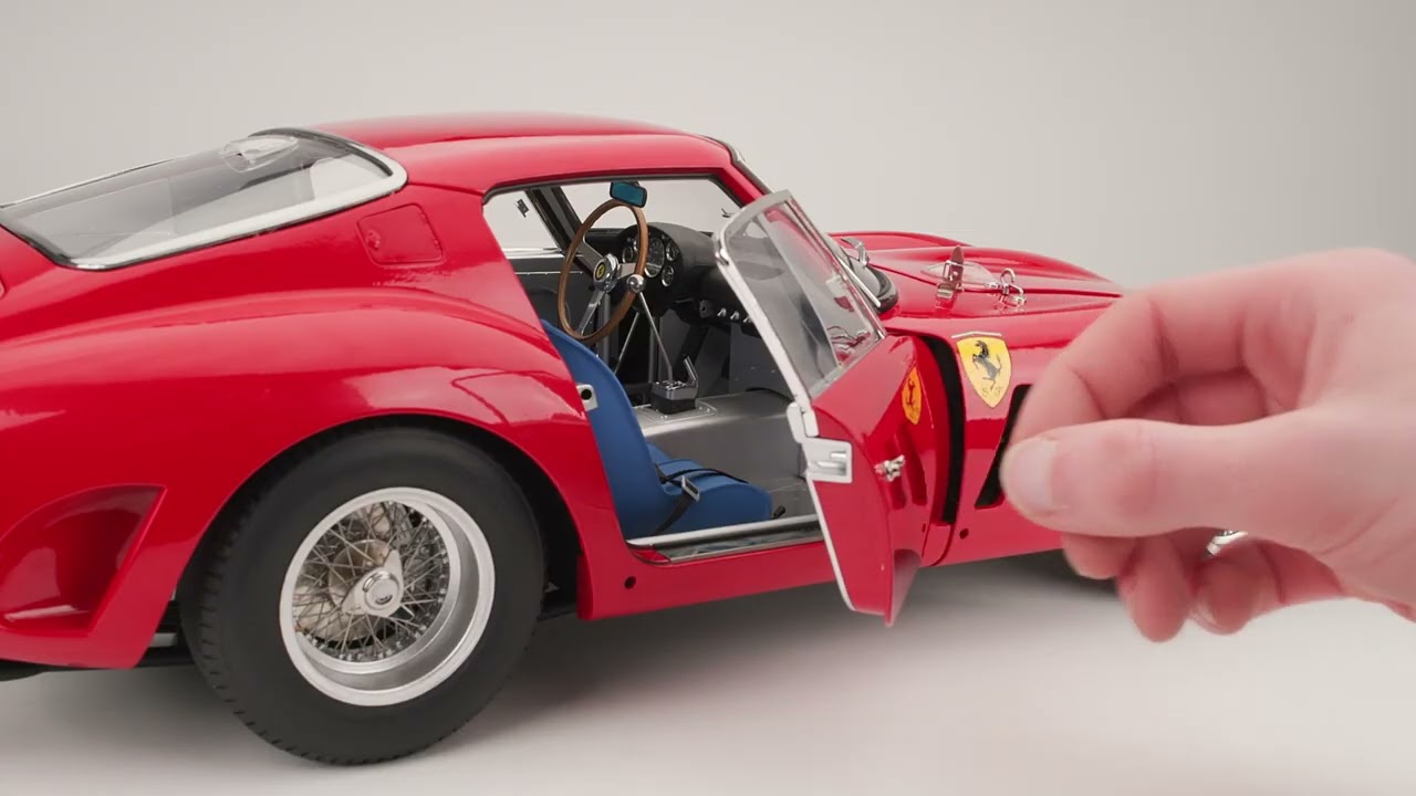 Ferrari 250 GTO - 1:8 scale model kit
