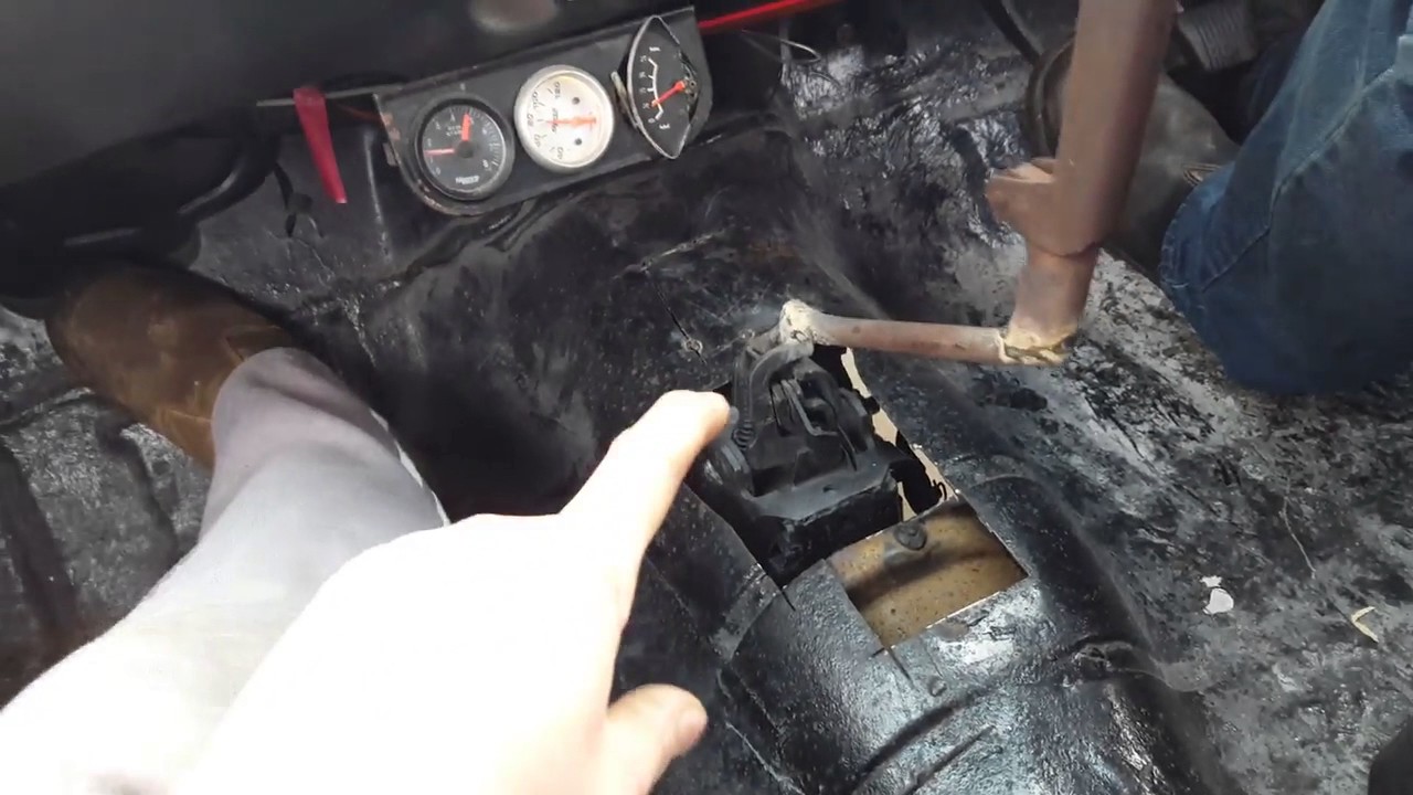 1970 HG Holden Kingswood Station wagon modified column to floor shift 3sp manual