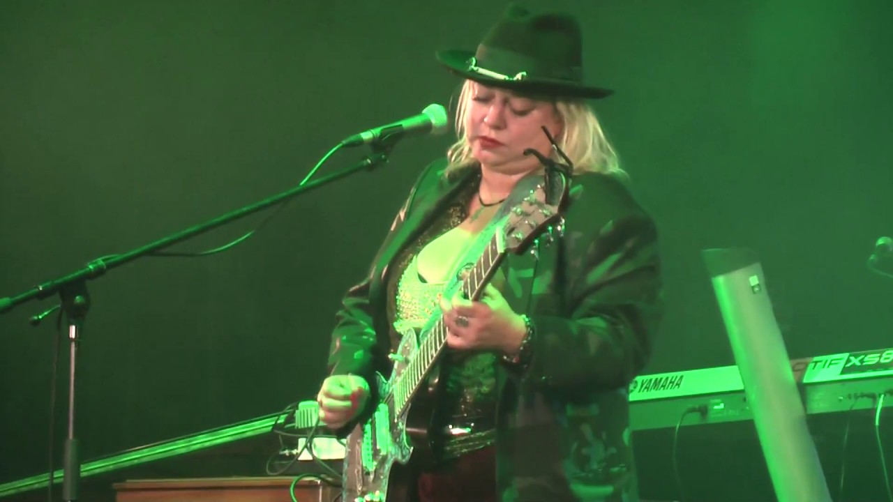 Bex Marshall Blues Band (GB,CZ), BluesAlive 2017, 17.11.2017 Šumperk, CZ