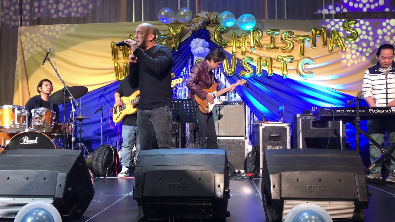 Singing “Mula Sa Puso” for Mr. Vehnee Saturno