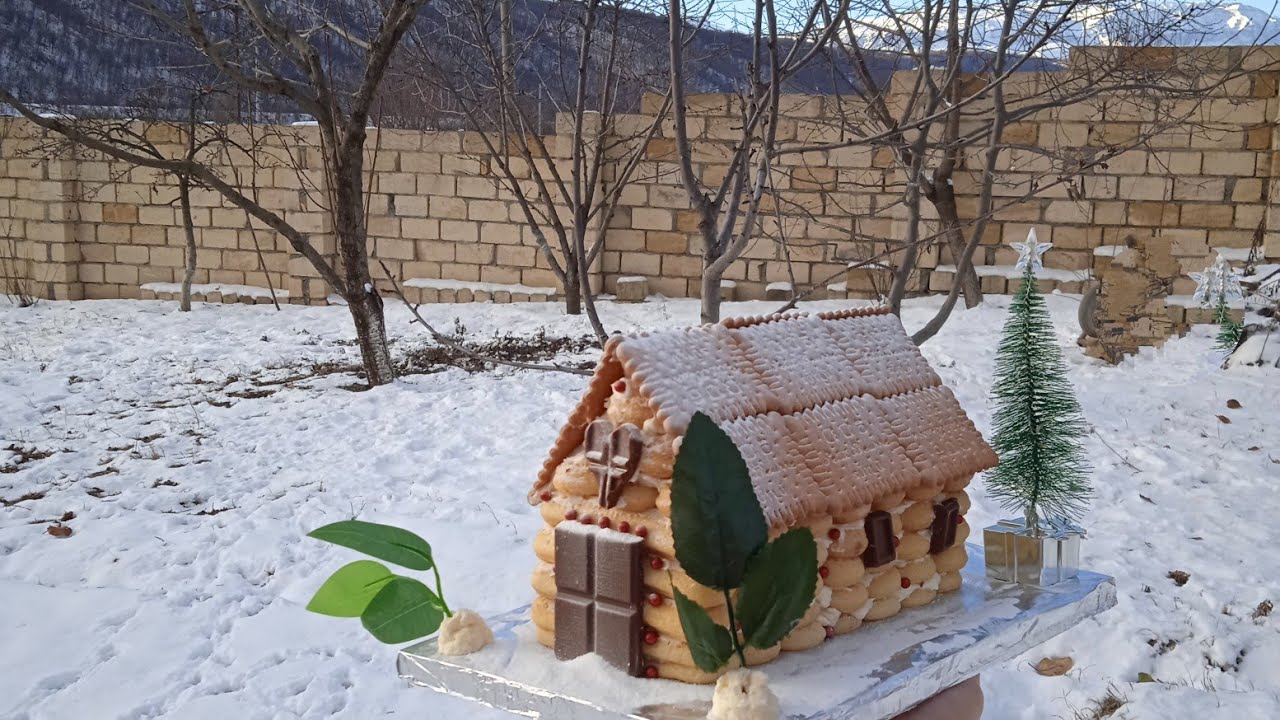 #Yeni il#Dekorlu Ev Tortu. Yeni iliniz Mubarek 🤗