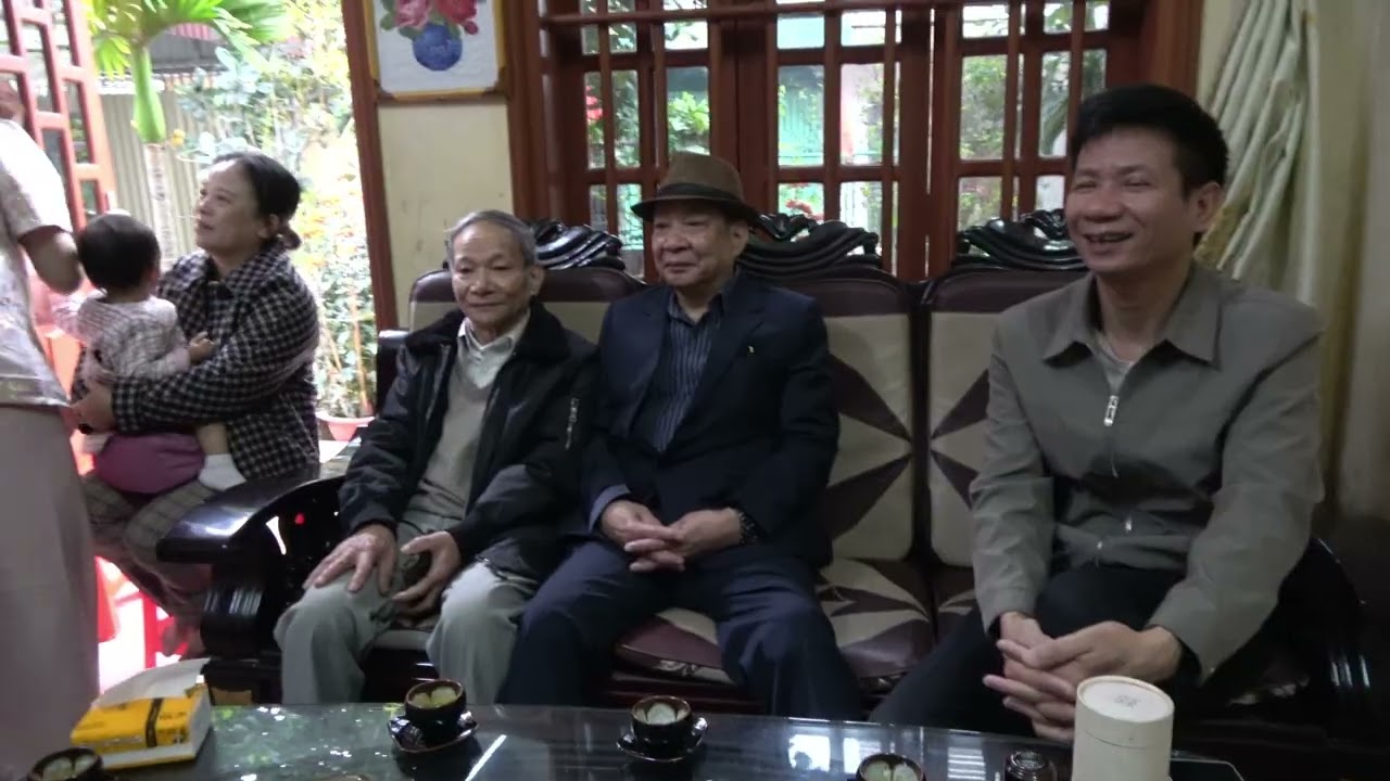 Gia đình ông Thìn chúc Tết xuân Bính Ngọ 2026