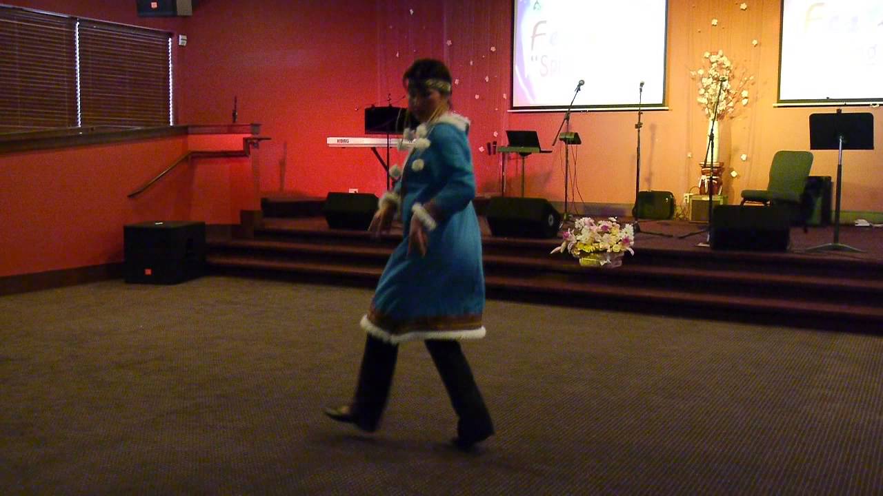 Татьяна Ни. Нанайский танец 2013-04-27