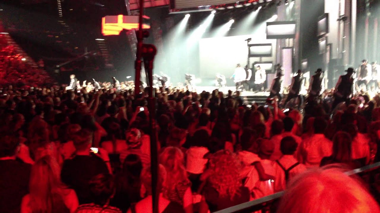 That Power Wil.I.Am ft Justin Bieber Live Billboard Awards