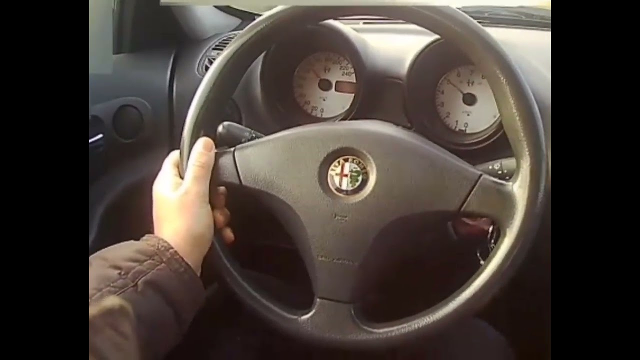 Alfa Romeo 🐍 156 1.6 Twin Spark 🍀 in accelerazione 
