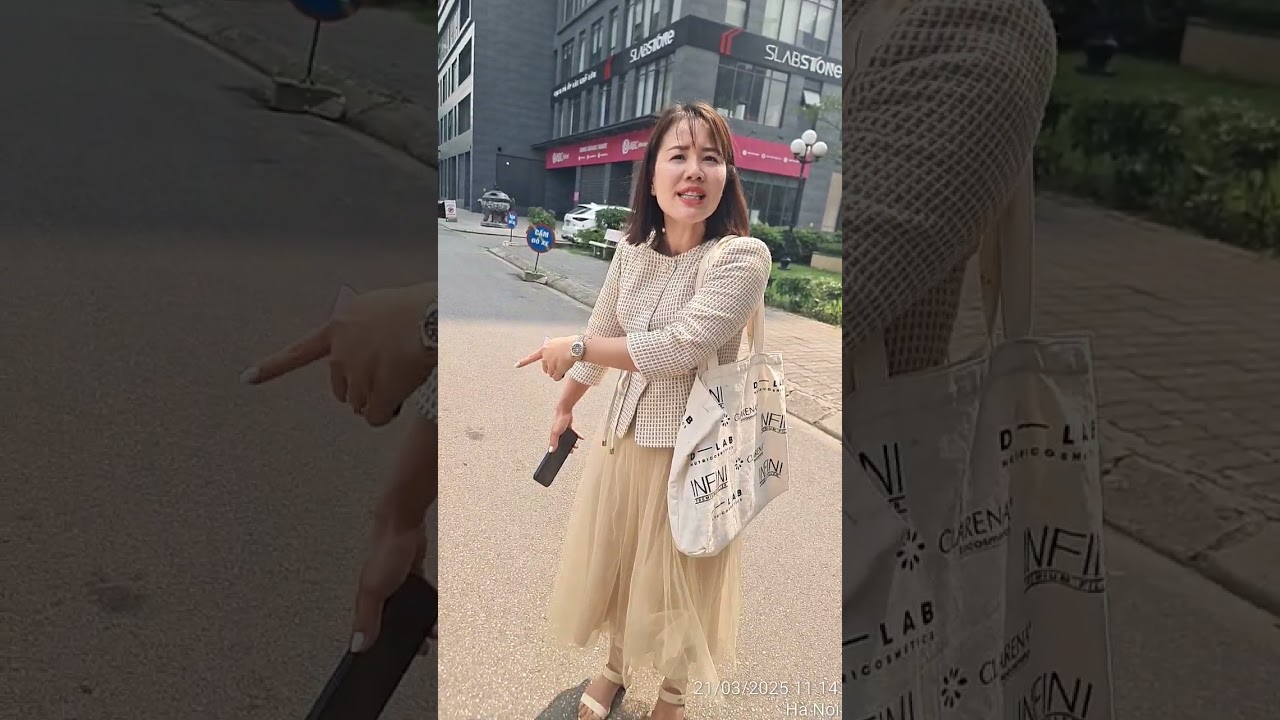 Thế là cứ nhà chị không có chỗ chị thích để đâu thì để ah????