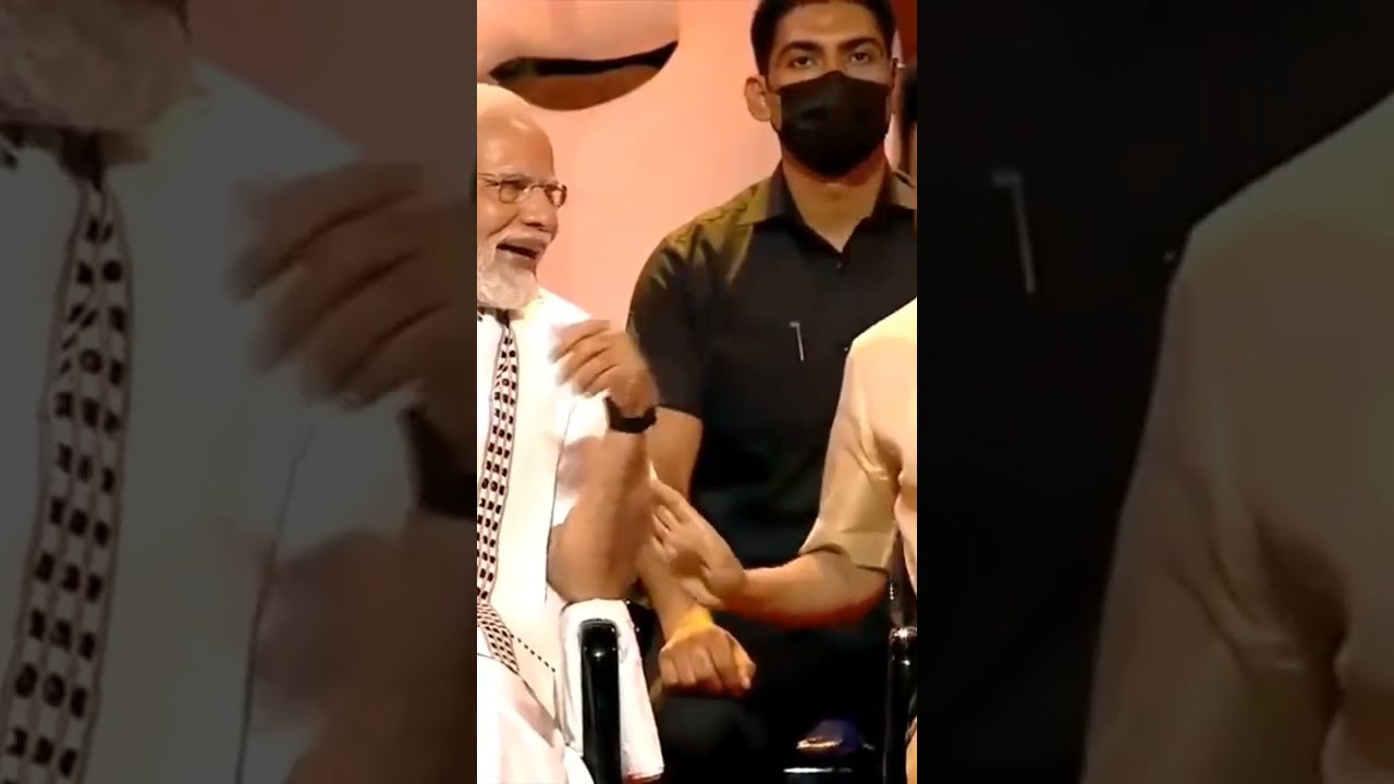 Modi - Stalin's friendship goals moment 🤝