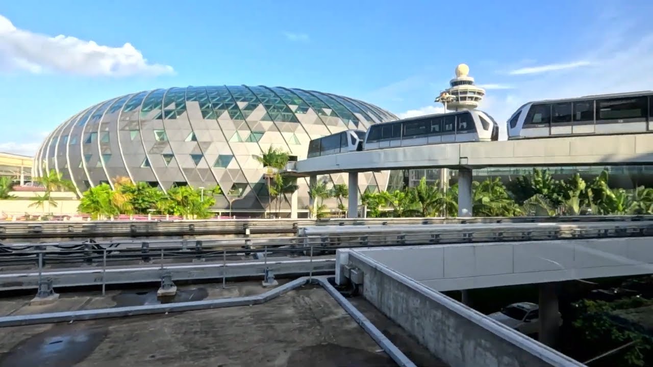 Changi Airport Skytrain - T2 to T3 | Singapore | 24/03/25