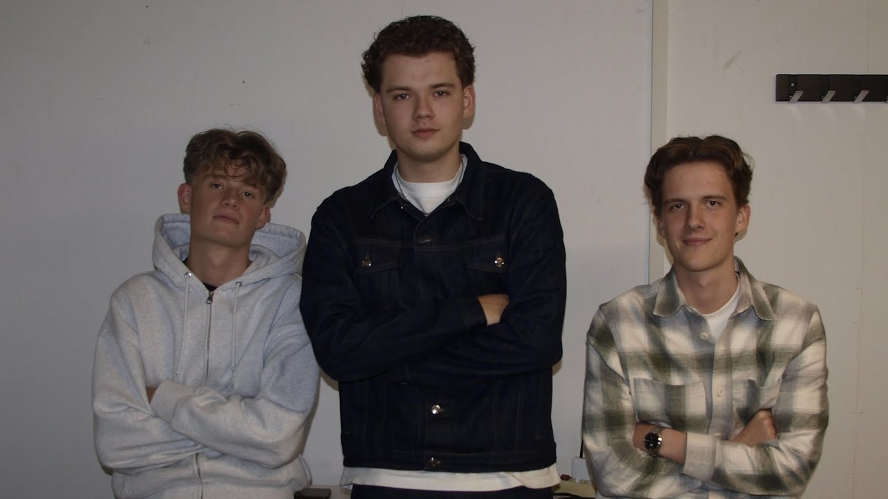 Skriver En Sang Og Laver Musikvideo!