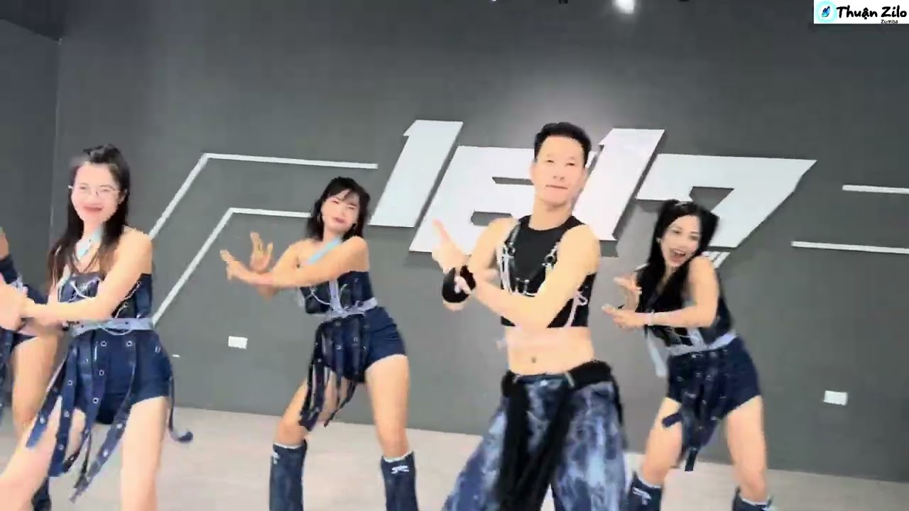 Nơi Vực Nơi Trời ( Lê Bảo Bình) / Choreo: Thuận Zilo / Team ce xinh gái / Miêu zumba