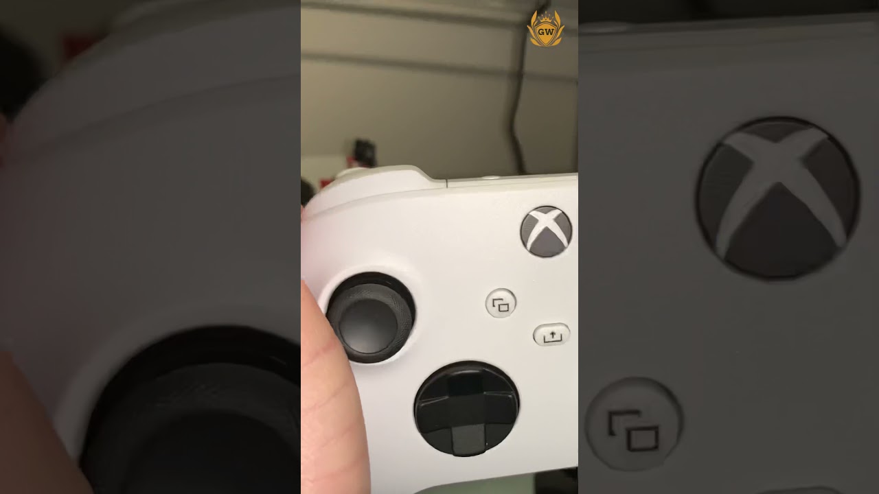 HOW TO SETUP YOUR XBOX SERIES S CONTROLLER! HOW TO PAIR XBOX SERIES S CONTROLLER! #Shorts