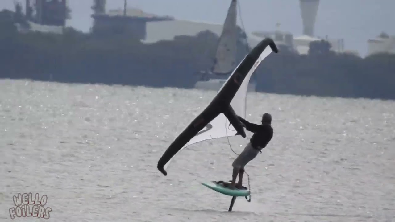 Wellington Point Qld Wingfoiling with Simon from Boardcrazy shop Brisbane