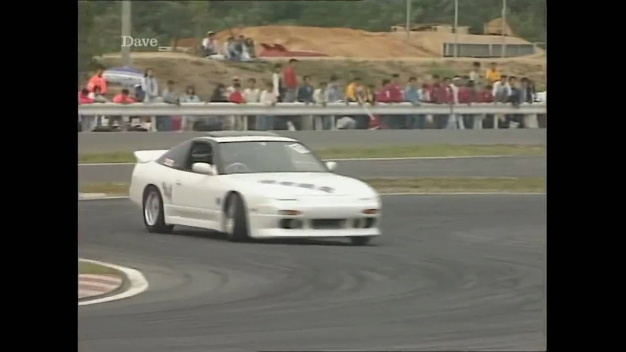 Jeremy Clarkson Interviews Tsuchiya Keiichi (Drift King) and Discusses Drifting and Wangan