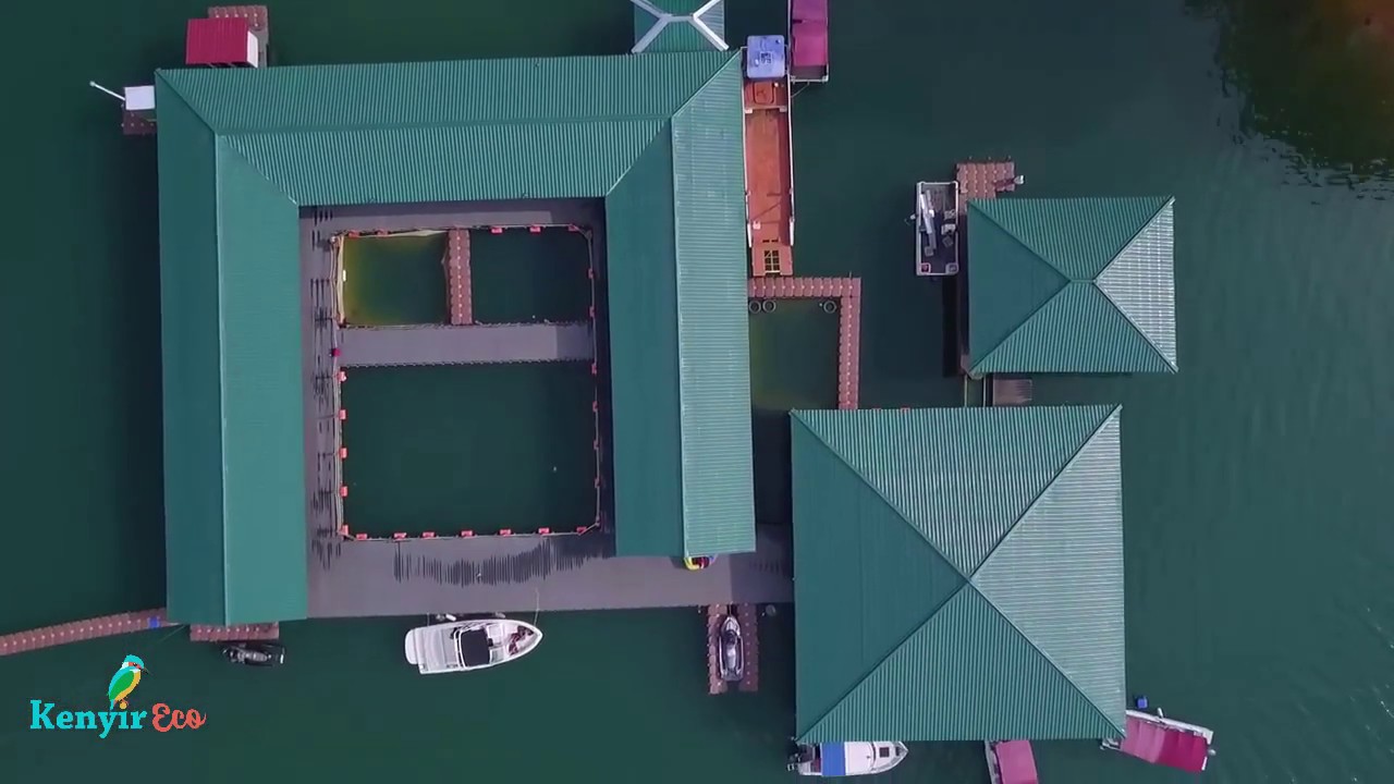 Floating House Kenyir Eco: Tasik Kenyir Lake Destination
