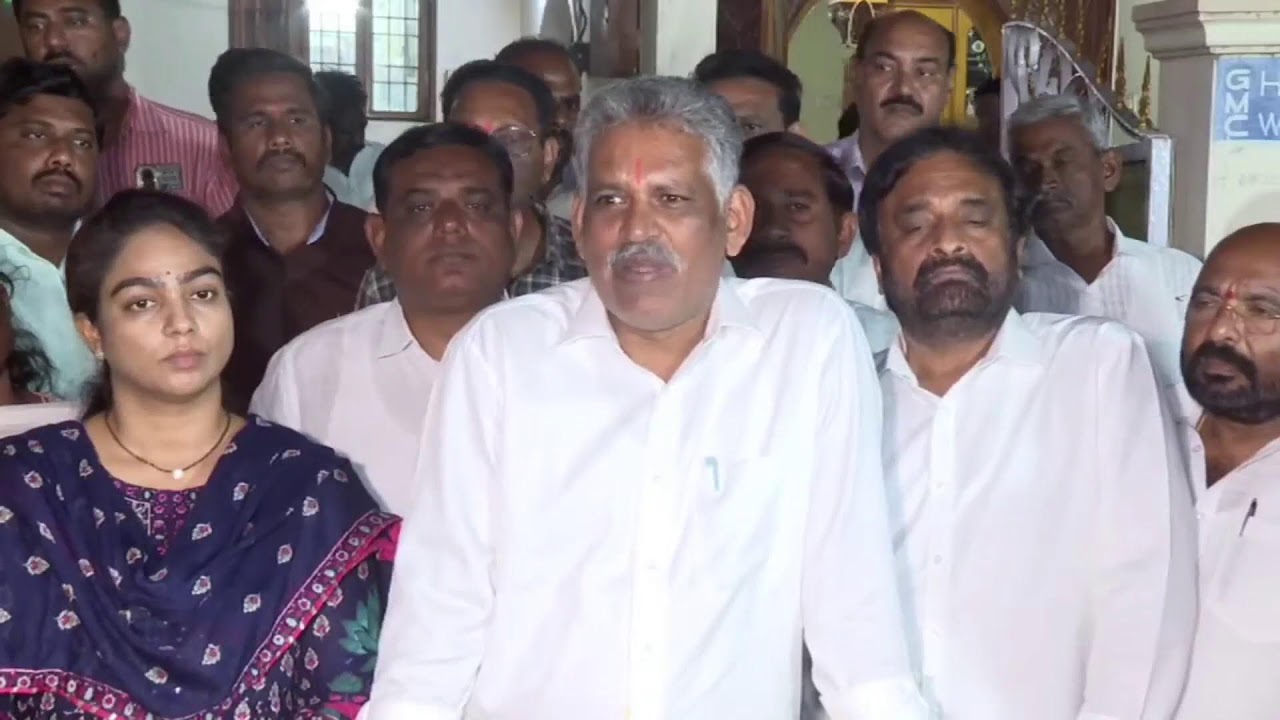 LIVE: అంబటి రాంబాబు కుటుంబాన్ని గుంటూరులో వైయస్‌ఆర్‌సీపీ నేతలు పరామర్శ