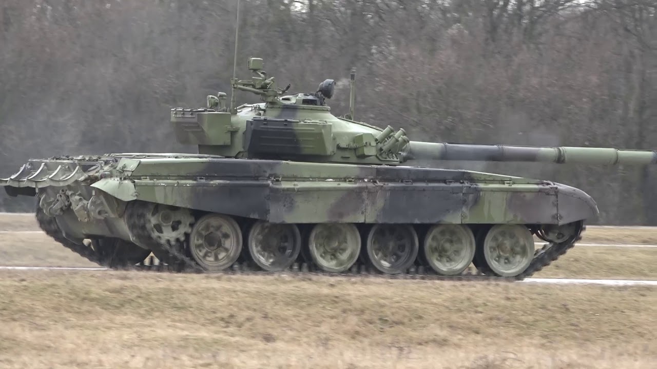 Pripremno gađanje iz naoružanja tenka M-84 na poligonu 