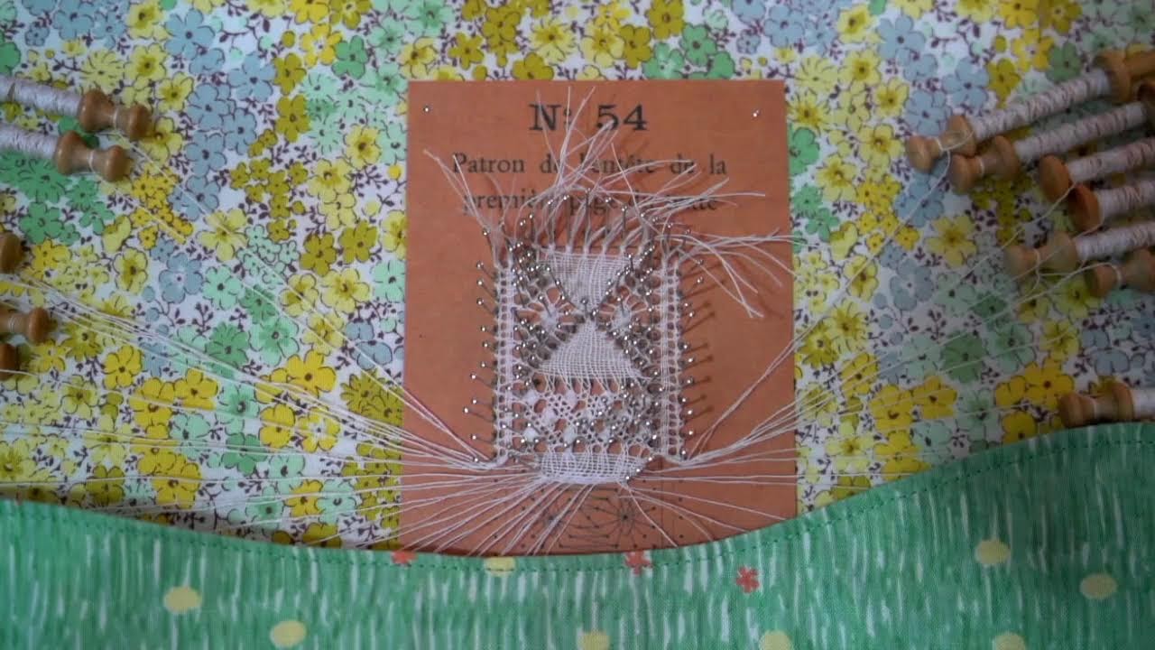 【作業配信】 [55日目]100年前のテキストでボビンレースを織る