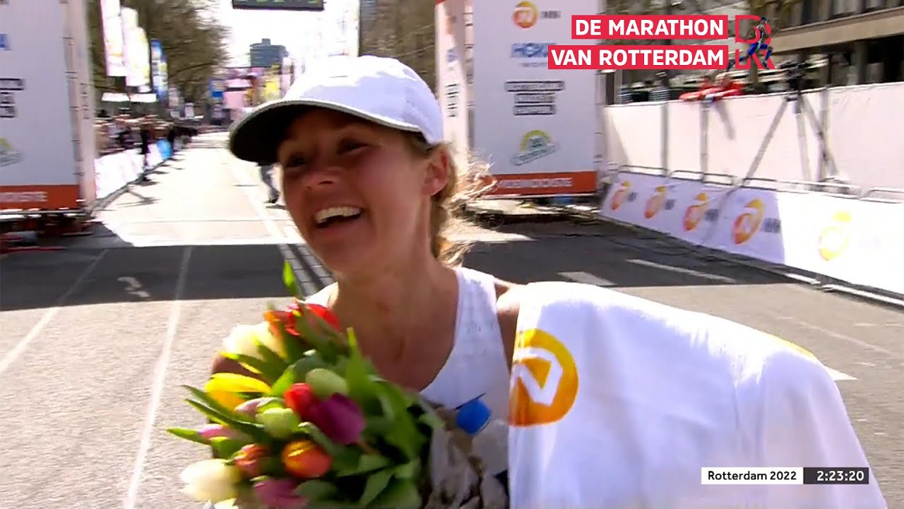 😱 | NIENKE BRINKMAN zorgt voor SENSATIE op COOLSINGEL | Marathon Rotterdam 2022