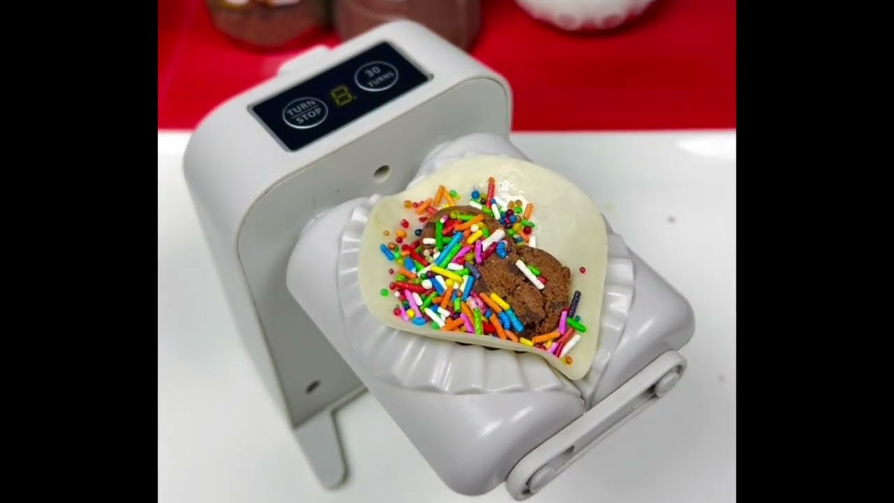 Dumpling making machine