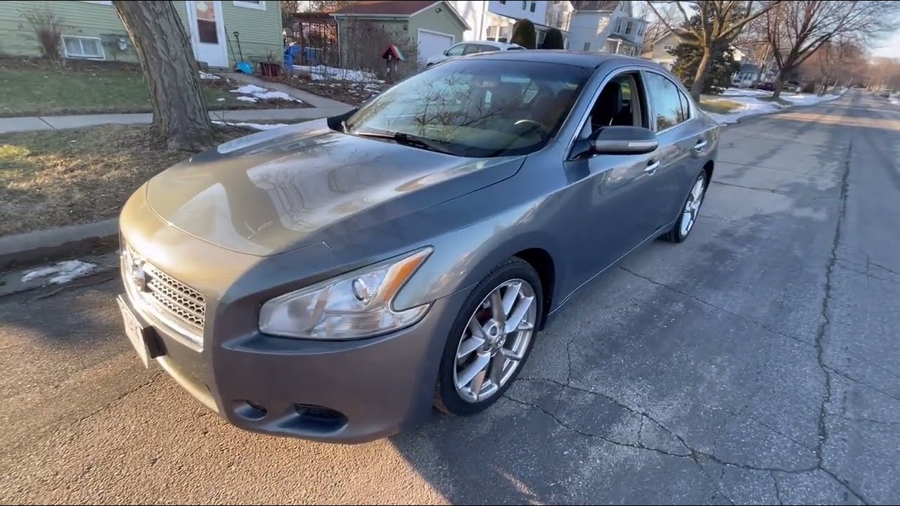 SOLD--2010 Nissan Maxima SV