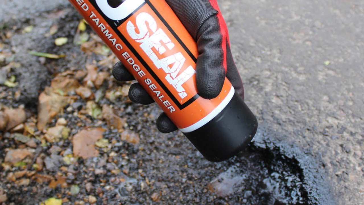 BituSeal Aerosol Bitumen Edge Sealant Meon