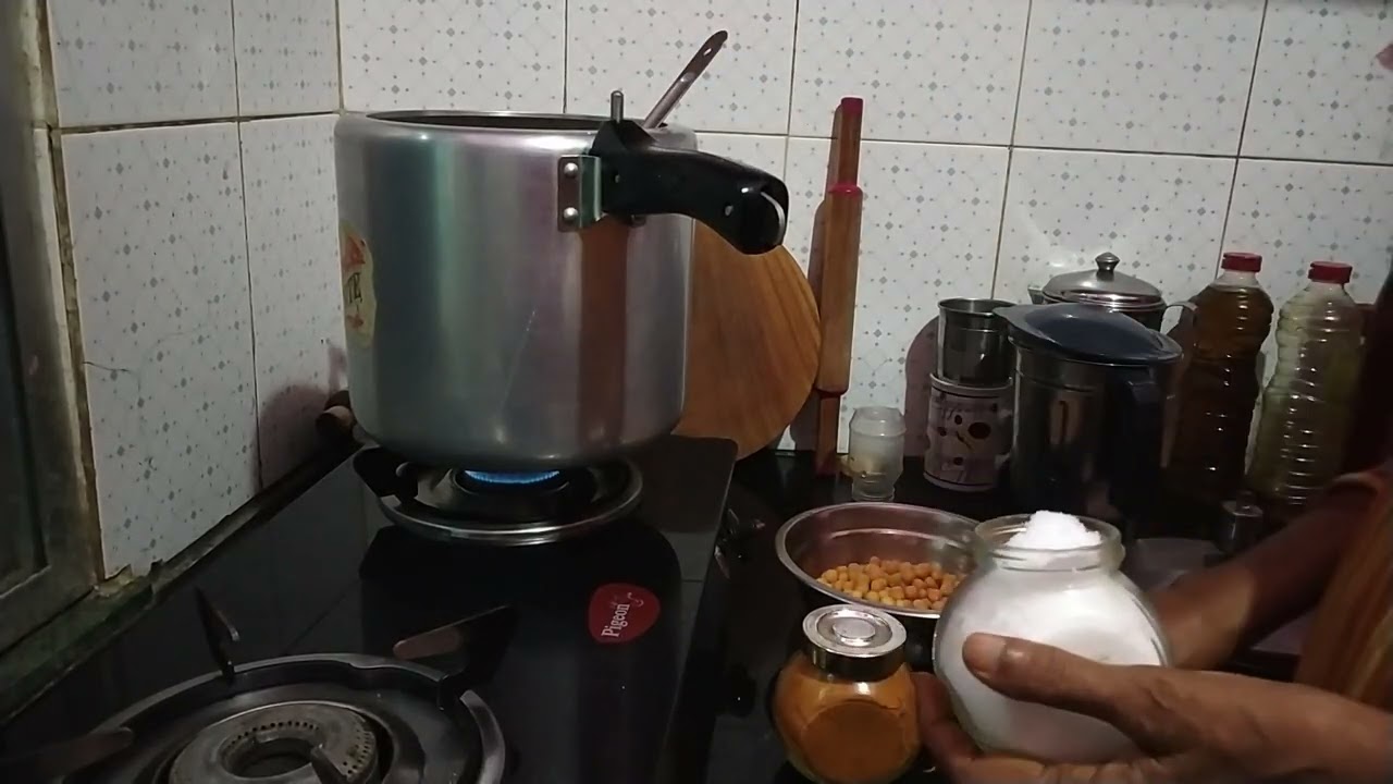 yellow matar ki sabji full details
