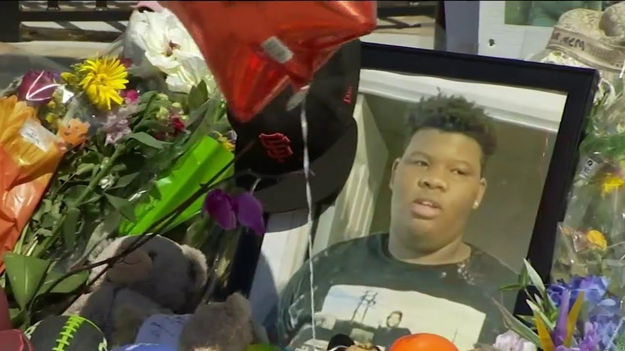‘I hate my cousin had to be the one:’ Family of teen killed on Orlando ride call for action
