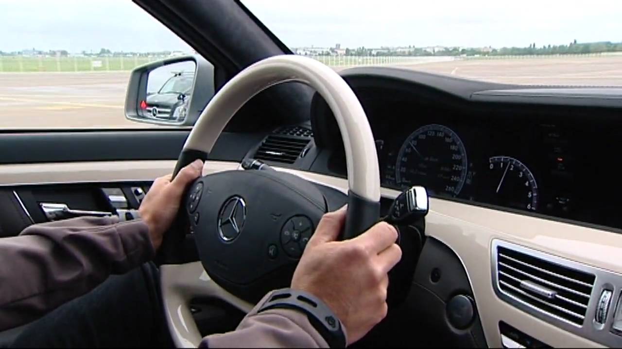 Mercedes Benz safety assistant systems