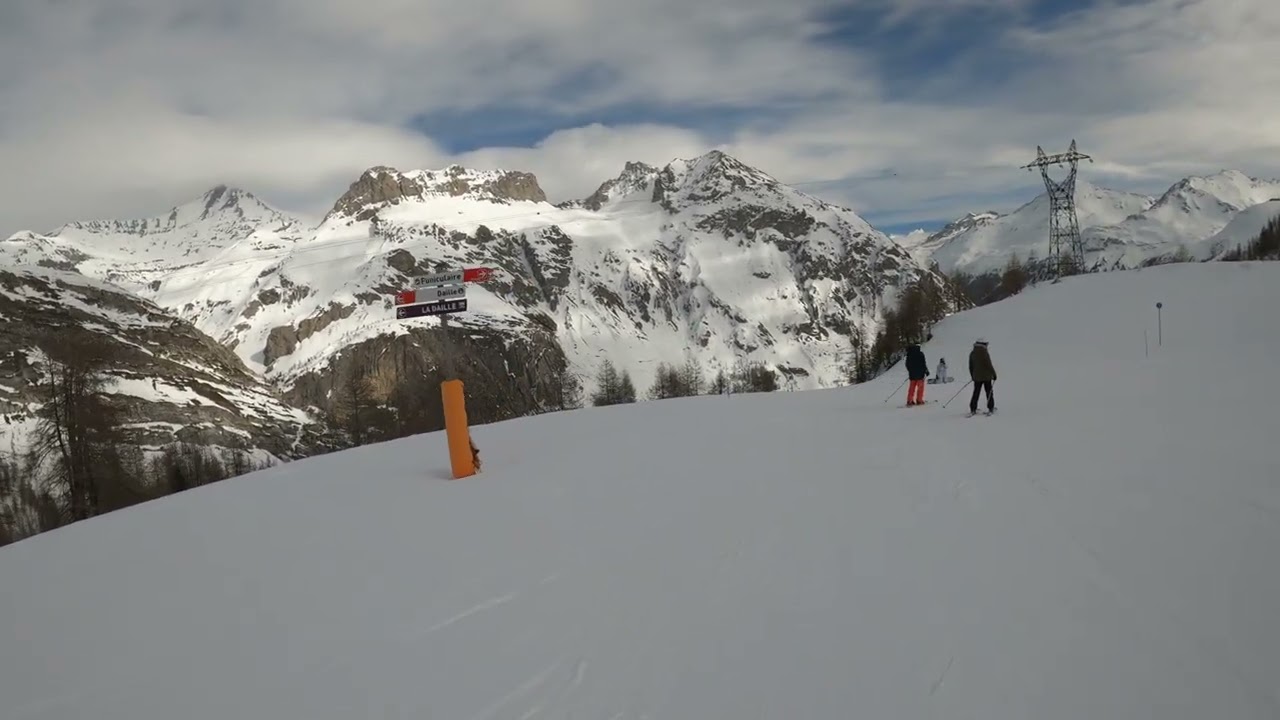 Skiing Val d'Isère France! Piste - Diebold (Blue run) and Orange (Red run)