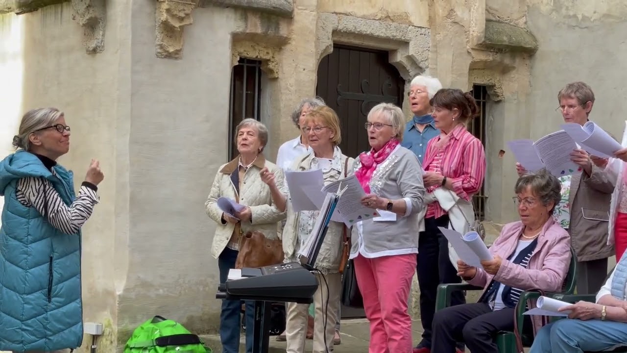 Geburtstagskonzert in der akustisch schönen Kirchenruine Wachau