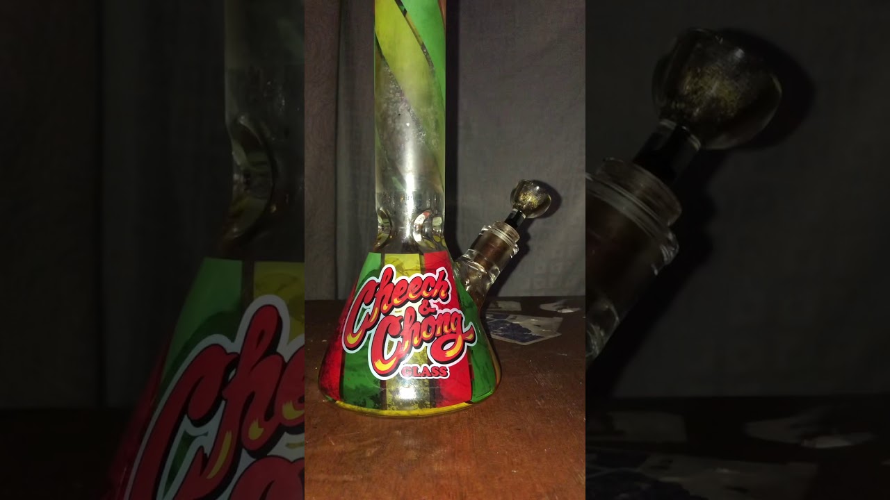 Milky bong rips ( got the bong cleaned )  💨🤙🏾