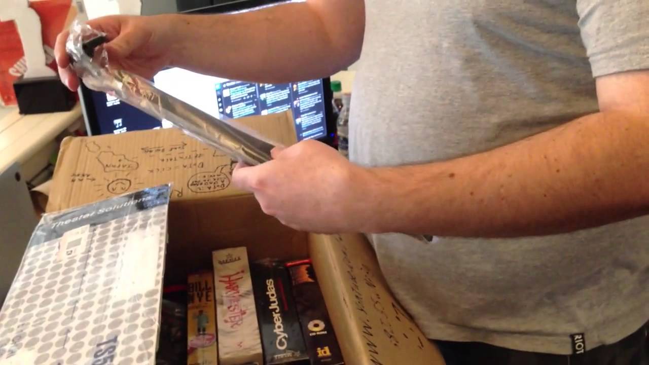 Giant Bomb Mailbag: Live Stream in a Box