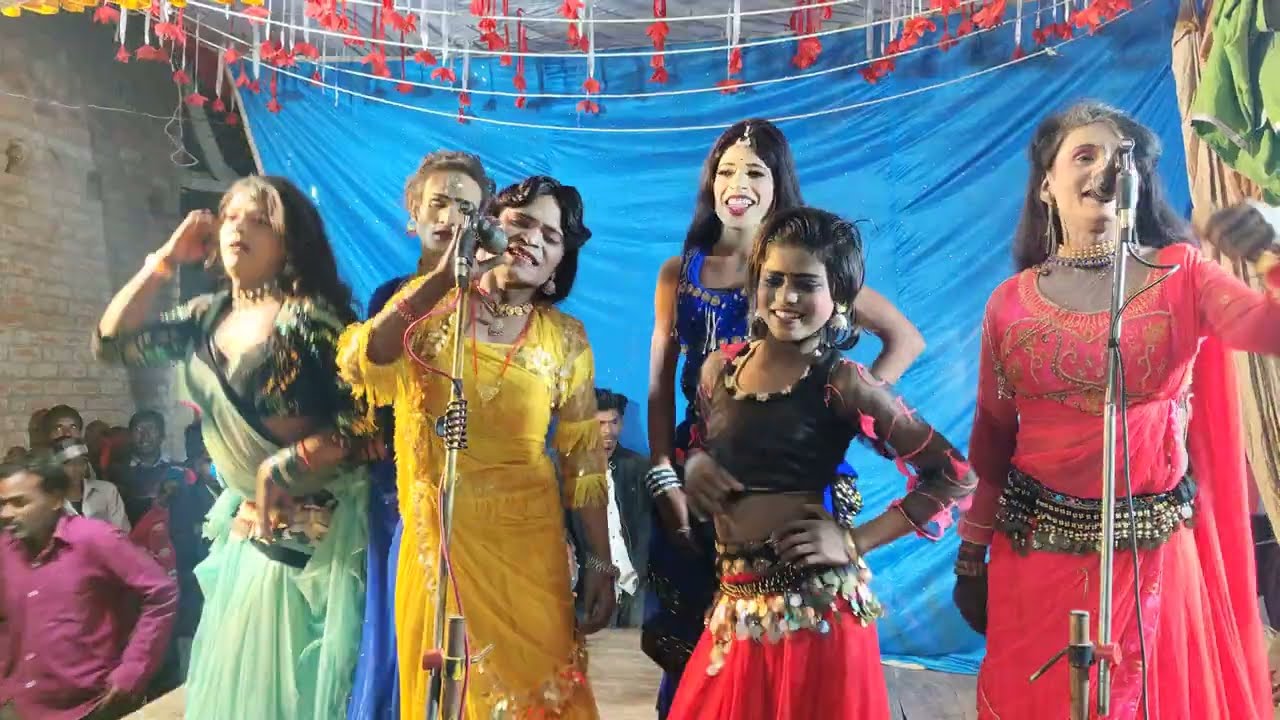 Nautanki dance competition💞 चुलबुली और शिवानी के बीच जबरदस्त स्टेज डांस टक्कर | Nautanki Dance 2026