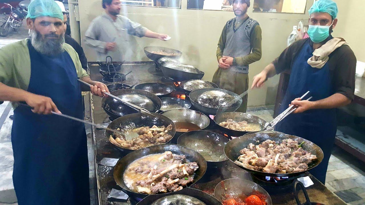 Peshawari Mutton Karahi, Khyber Shinwari Tikka Shop | Shinwari Mutton Karahi | Pakistani Street Food