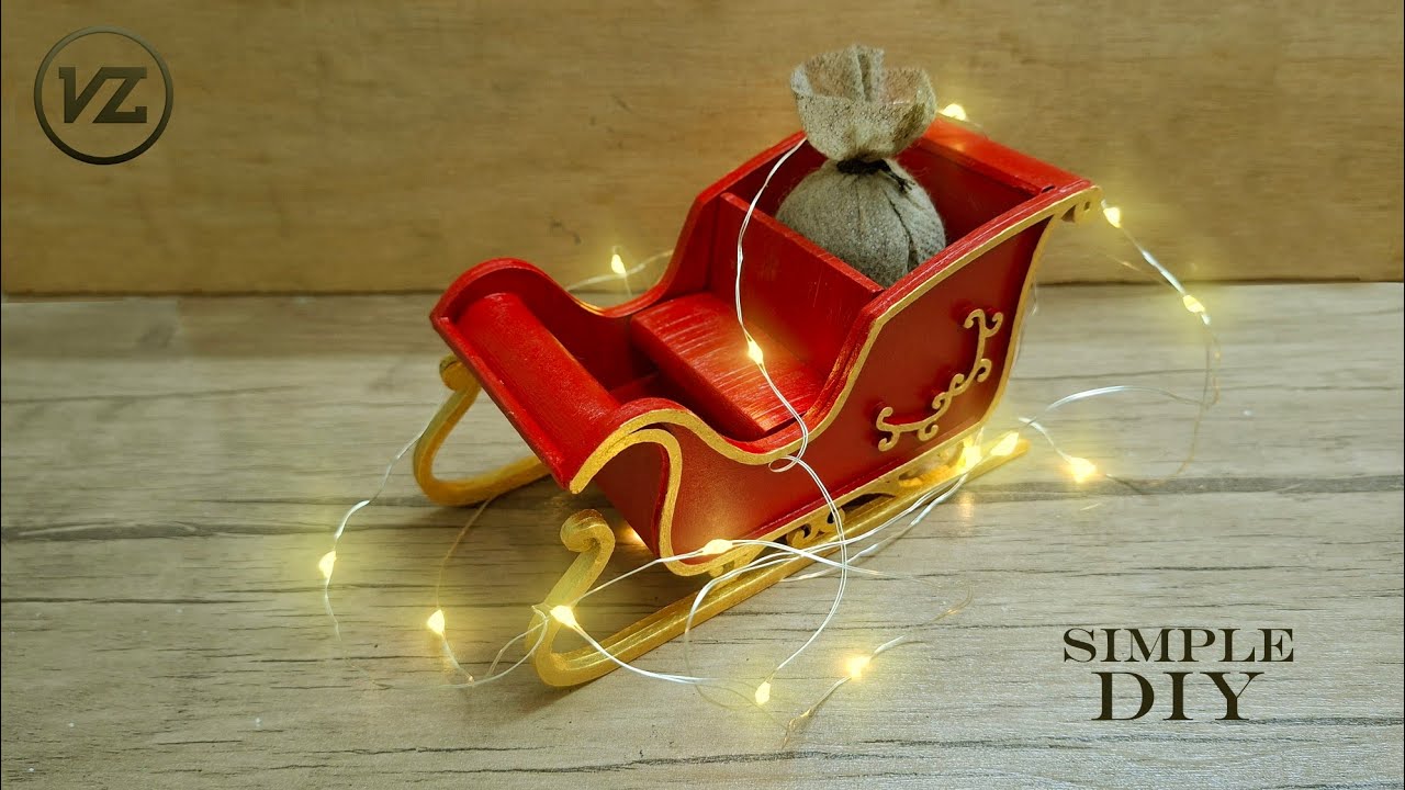 How to Build Miniature Santa's Sleigh from Wood| Simple Woodcraft