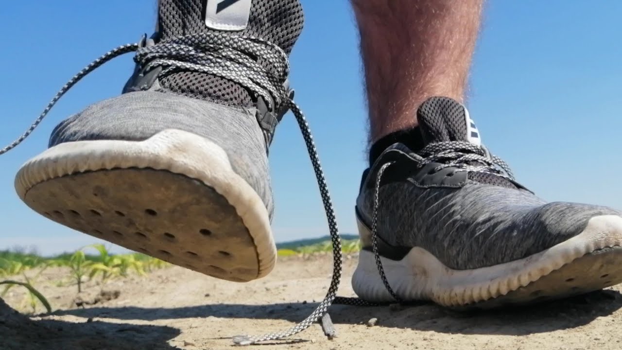 Adidas Alphabounce - trashed lace