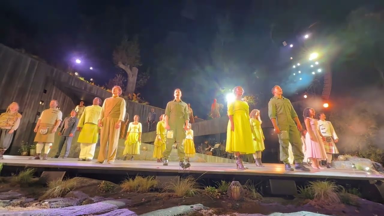 Brigadoon Bows Regent’s Park Open Air Theatre 15/8/25 Louis Gaunt 