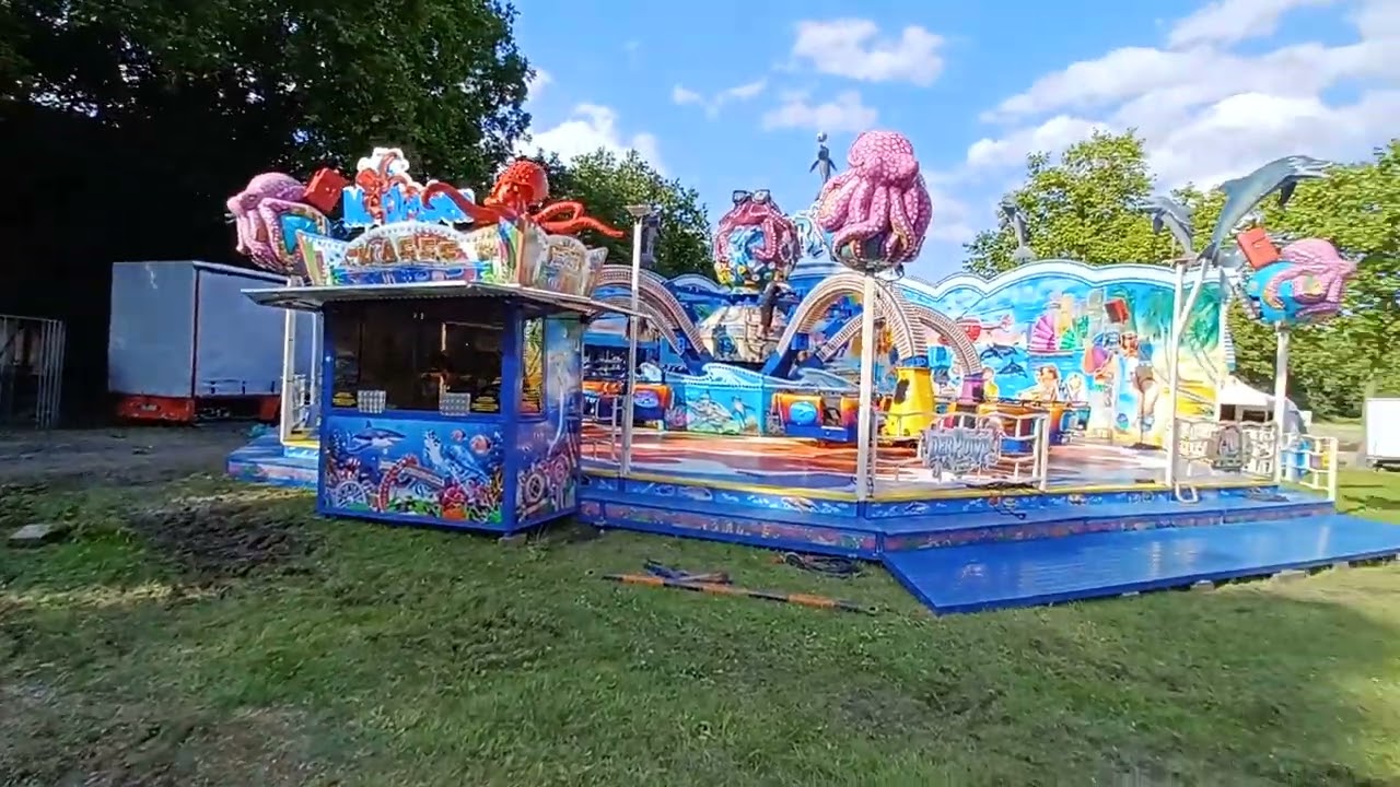 Letzter Tag der Aufbau Rundgang der Beecker Kirmes 2024