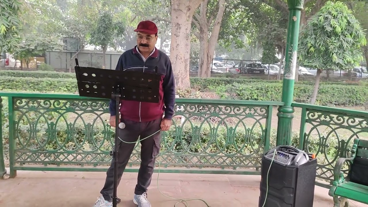 Tumhara pyar chahiye...