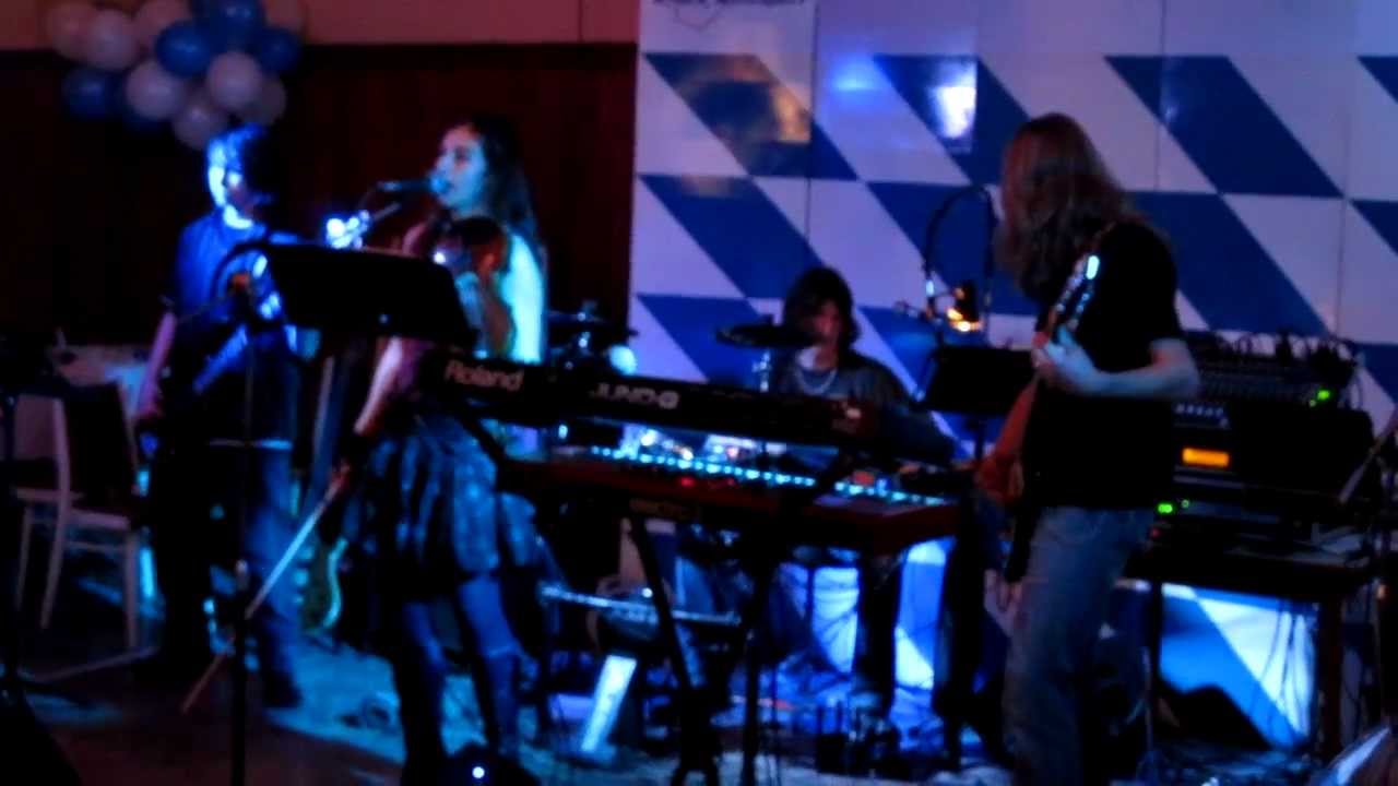 Dark Day - E&auml;res ar Elenis