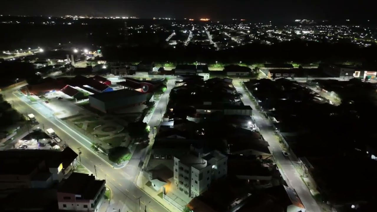 VILA DOS CABANOS IMAGENS NOTURNA
