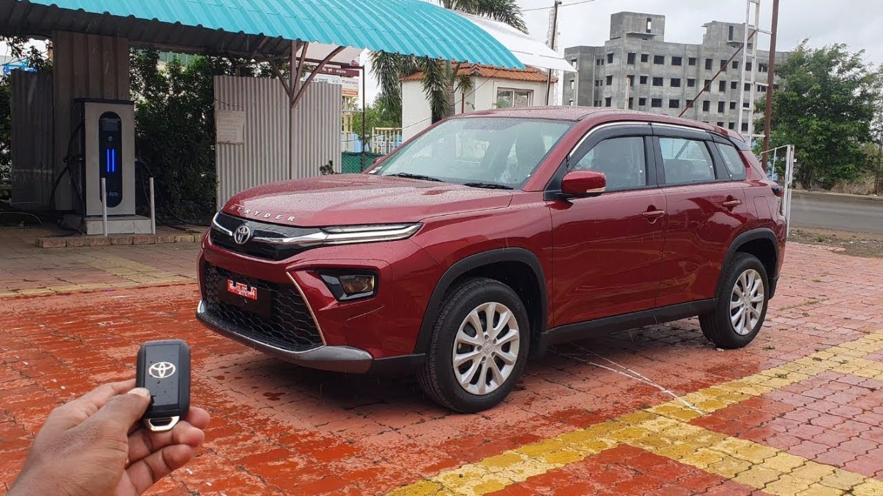 Toyota Hyryder E ₹ 10.73 | 2023 Detailed Review
