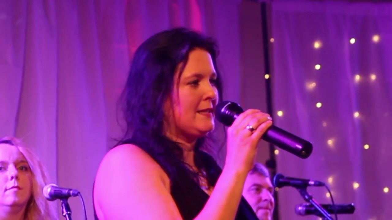 The SOUL of Christmas -  Silent Night / Stille Nacht (Michaela Kellermann)
