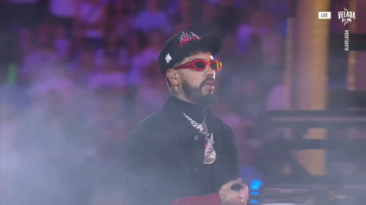 Anuel Hace el Ridículo en La Velada IV de Ibai en Madrid - España y lo abuchean / Anuel Ataca a Ibai