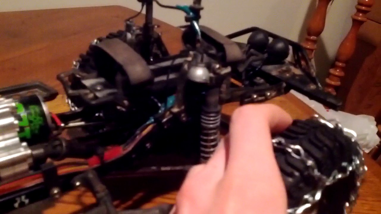 BUDGET RC UPGRADES! Episode 1: Axial SCX10 - Convert from 3 Link to 4 Link